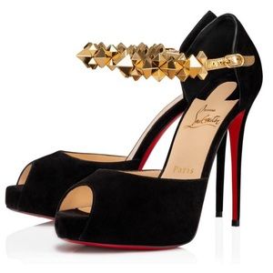Christian Louboutin PlanisFemme Pump - 38.5